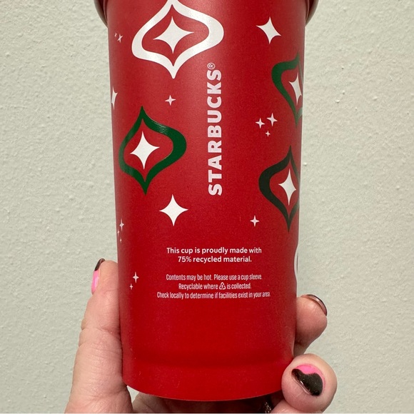 New Starbucks 2023 Red Reusable Star Print Cup Day Grande Hot Cup with Lid 16 Oz - Picture 5 of 9